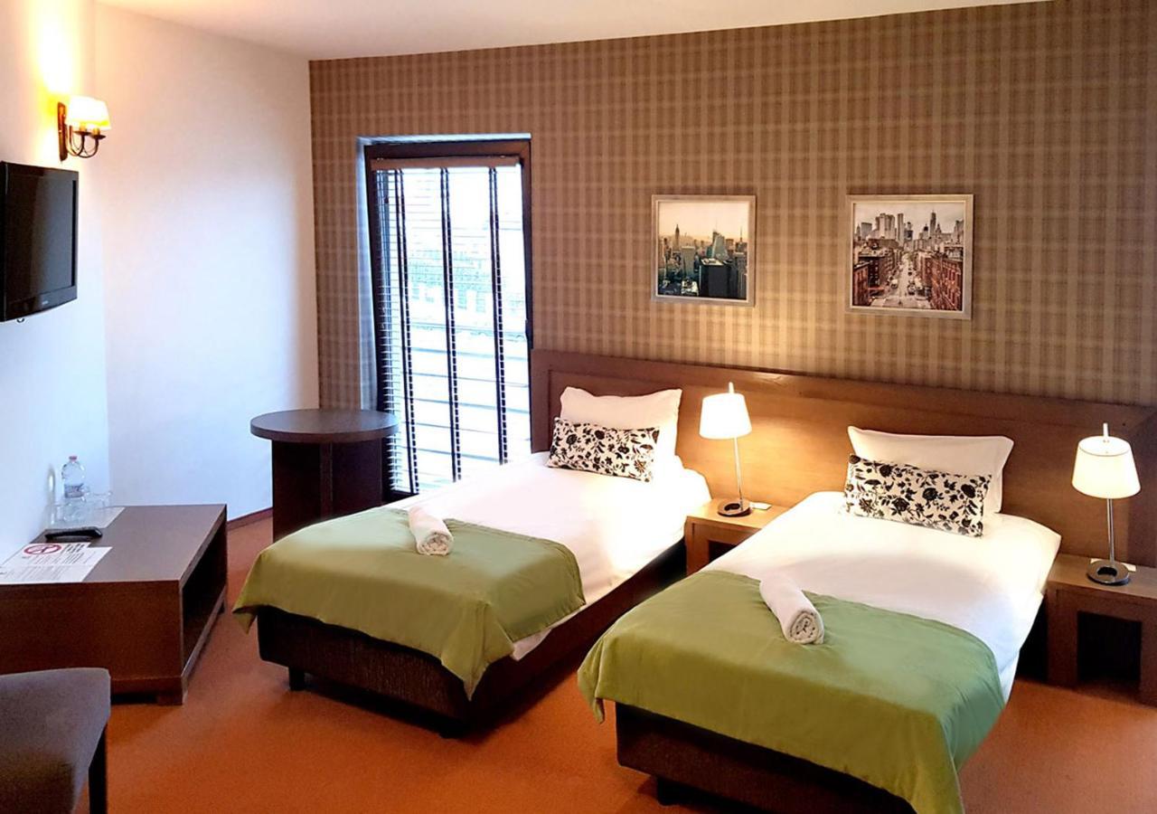 Hotel Willanova 卢布林 外观 照片